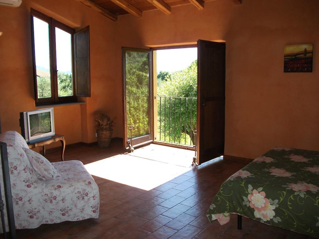 Agriturismo La Villa Bolano Habitación foto