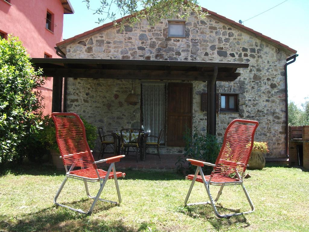 Agriturismo La Villa Bolano Habitación foto